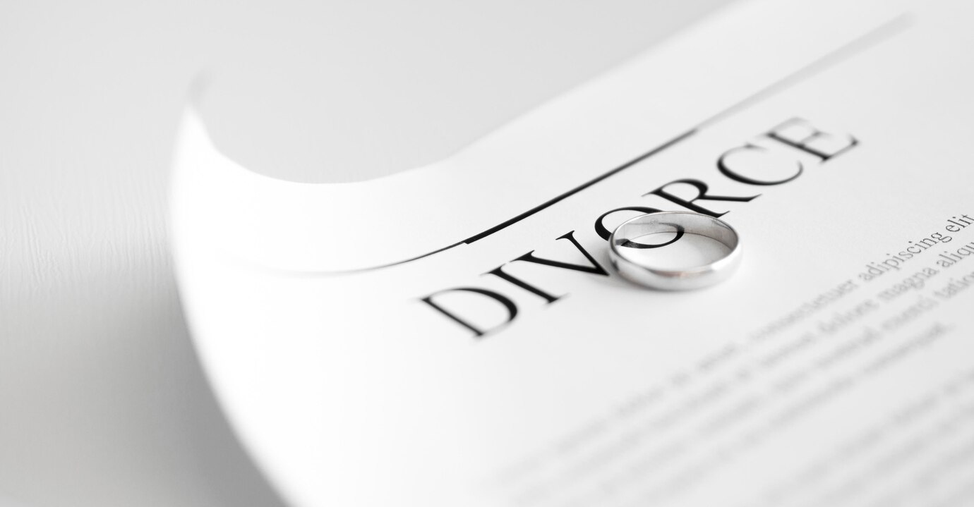 Do I need a lawyer? The Benefits of Having a Lawyer in Divorce Mediation hình ảnh 9